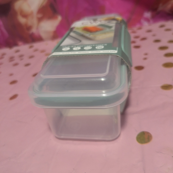 CWC Green Snack & Dip Container - Picture 12 of 13